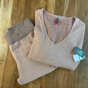 Vince Camuto Pink Sweater Relax Pant Lounge Set